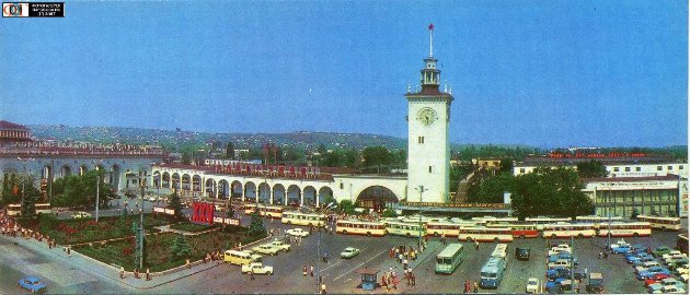 вокзал с троллейбусами